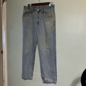 Wrangler vintage 5 pocket, faded softer by time. 32X 30 bottom of legs have wear
